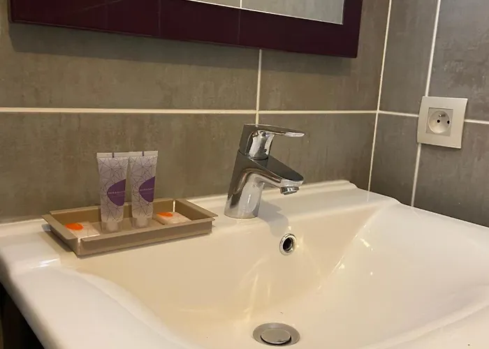 Casa Seagull, Free & Secure Parking